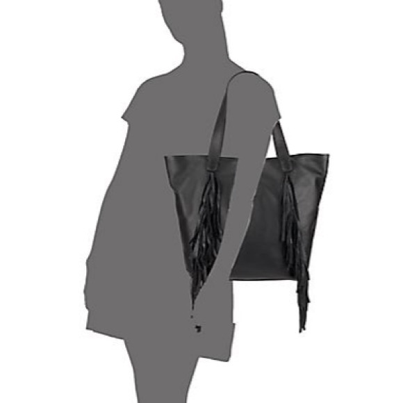 VINCE CAMUTO Fringe Tote - Picture 5 of 5